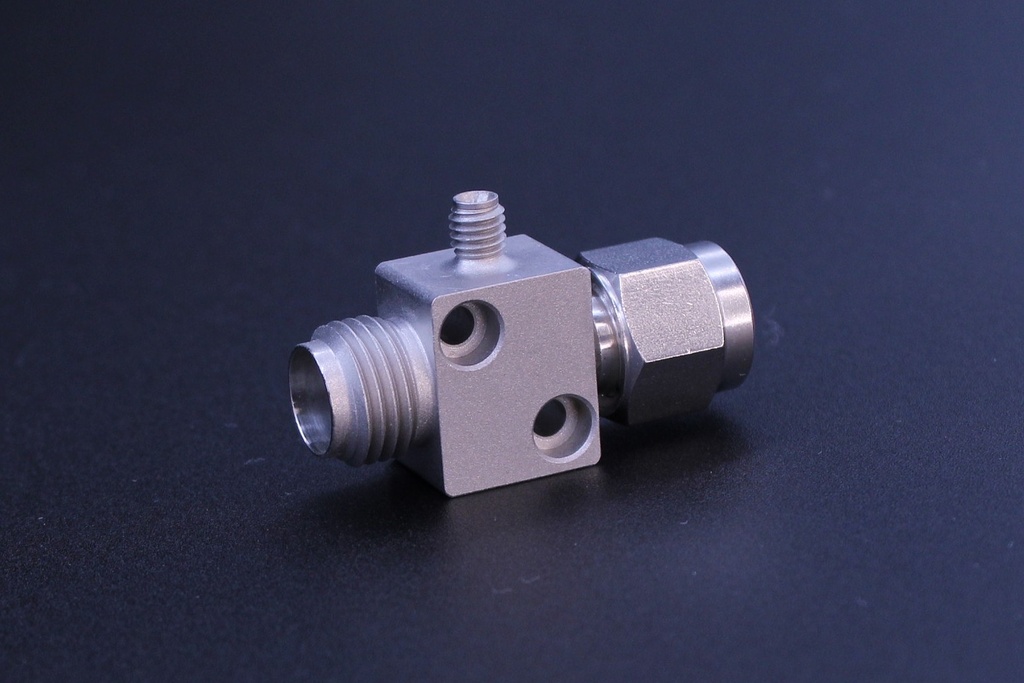 HP connection for stainless steel reactor